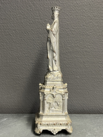 Heiligenbeeld Maria O.L.V van Lourdes, metaal. 25 cm, antiek (5)