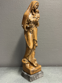 Heiligenbeeld Maria met kind , gips,  33 cm basalt voet, (4)