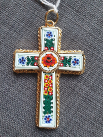 Millefiori kruis, 8 x 5 cm, Italiaans ingelegd glas in koper kruis, Milaan