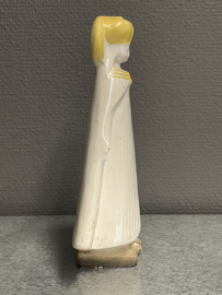 Mantel Maria, porselein, 20 cm, 1930, neus beschadigd (8)