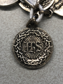 Devotiemedaille Kindje Jezus van Praag, 1.5 cm