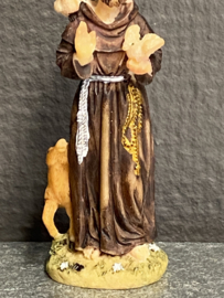 Heiligenbeeld  Franciscus van Assisi 7.5 cm resin, vuistbeeldje, (10)