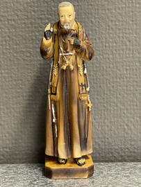 Pio van Pietrelcina,  Pater Pio, 15 cm, resin. (4)