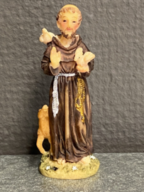 Heiligenbeeld  Franciscus van Assisi 7.5 cm resin, vuistbeeldje, (10)