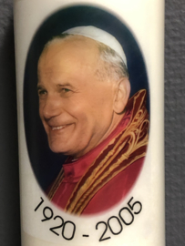 Noveenkaars Johannes Paulus II, brandt 9 dagen en nachten. 100% Plantaardige olie.