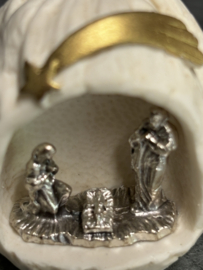 Kerstgroep walnoot, 4 CM