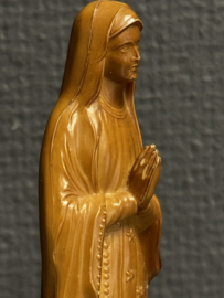 Beeld van Onze-Lieve-Vrouw van Lourdes – Houten uitvoering (18 cm)