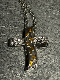 Kruisje met kristal aan ketting , 28 cm