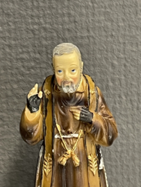 Pio van Pietrelcina,  Pater Pio, 15 cm, resin. (4)