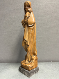 Heiligenbeeld Maria met kind , gips,  33 cm basalt voet, (4)