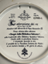 Le Porcellane Fontana Dei Medici, bord, Treasures from the Vatican Library, Porselein (7)