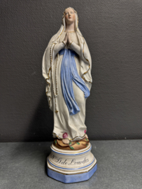 Onze-Lieve-Vrouw van Lourdes – antiek Mariabeeld van biscuitporselein, ca. 1900