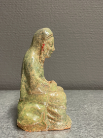 Heiligenbeeld Maria, zittend, aardewerk, 14 cm (8)