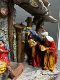 Kerststal met 10 vaste figuren met verlichting
