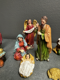 Kerstgroep 11 delig, max hoogte 12 CM, resin