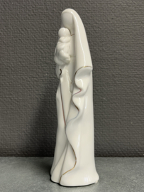 Heiligenbeeld Maria met kind porselein, 21cm. (1)