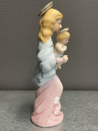 Maria met kind, porselein, 21 cm (8) (beschadigd)