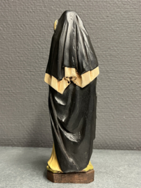 Heiligenbeeld Odilia van Orp (Adele,Adilia of Alida),  20 cm hoog. Gips (4)
