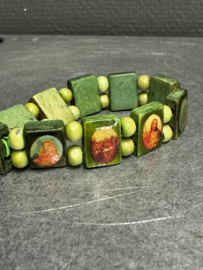 Armband met diverse heiligen afbeeldingen