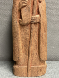 Heiligenbeeld Patrick van Downpatrick, 28 cm hoog, houtsnijwerk, (1)