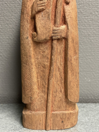 Heiligenbeeld Patrick van Downpatrick, 28 cm hoog, houtsnijwerk, (1)