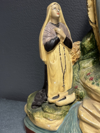 Heiligenbeeld Maria O.L.V van Lourdes met Bernadette 38 x 22 cm van Marcel Casspaing Lourdes HP (10)