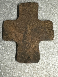 Kruis ,gietijzer 8x6.5 CM