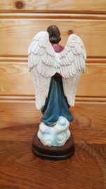 Aartsengel Sealtiel, resin, 19 cm. (16F)