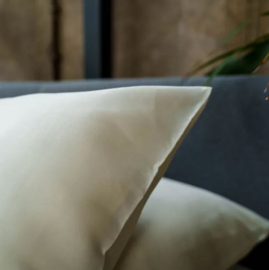 Kayori dekbedovertrekset SAYA off-white