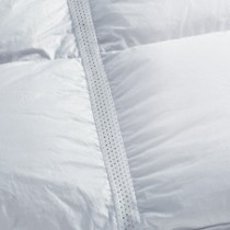 Castella Climabalance Duvet Winter- Climate-regulating down duvet.