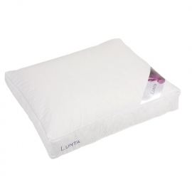 Polydaun Lunta pillow - washable fizz.