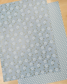 Dubbelzijdig vel blauwe bloemen / stippen