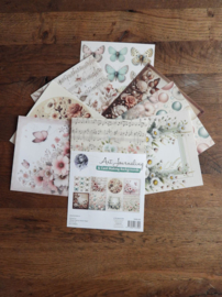 FairyBells Art Journaling & Card Making Backgrounds Set 5: Bloemen - Vlinders