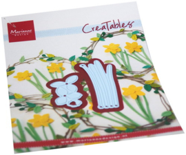 Creatables stencil Daffodil LR0755