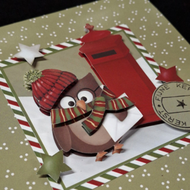 2112 Uiltje met kerstpost
