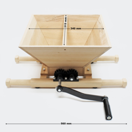 Fruitmolen; 7 liter pers met handslinger: Fruitpers, Houten uitvoering