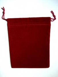 Velours zakje bordeaux rood 9x12 cm