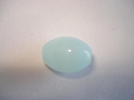 Glaskraal melkglas ovaal zeer lichtblauw opal