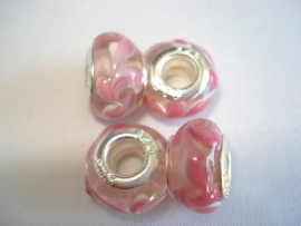 Pandora style kraal lichtroze, wit en roze met 925 verzilverde kern