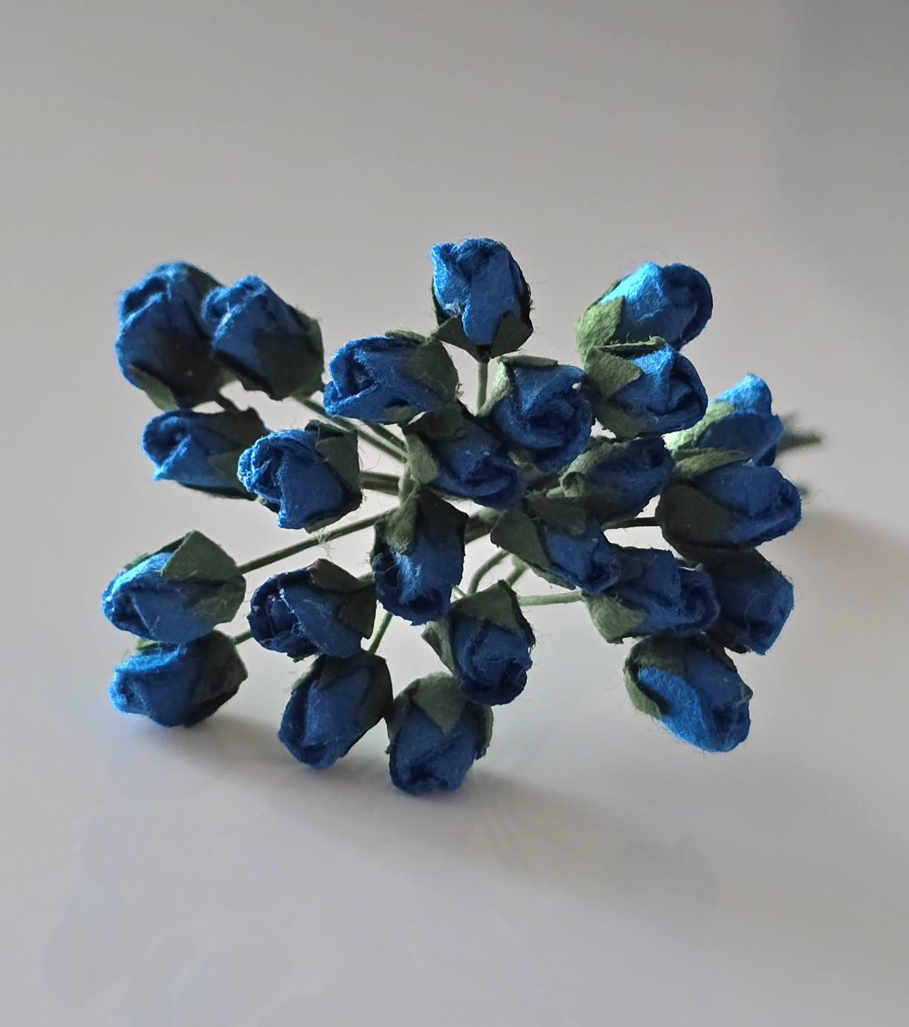 Roosbud kobalt blauw