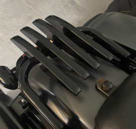 Bagagedrager SIDEWINDER passend op Harley-Davidson Touring.