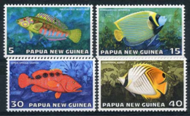 Papua N. Guinea, michel 315/18, xx