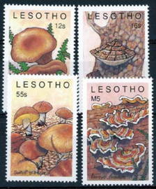 Lesotho, michel 777/80, xx