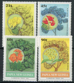 Papua N. Guinea, michel 668/71, xx