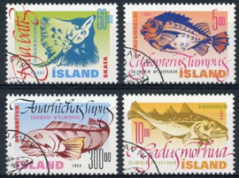 IJsland, michel 886/89, o