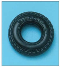 Car tire as fender  AE7361-25