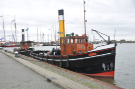 Nederlandse Sleepboot "LIMAN 2" 1:20 (TRK-124)