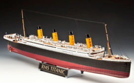 Revell " Titanic " 1:400 (05715)