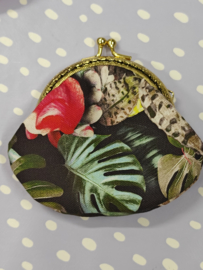 Handgemaakt tasje met clipsluiting "Jungle flowers"
