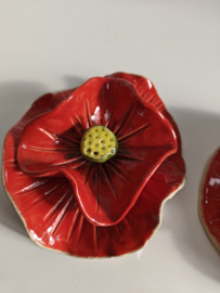 KLAPROZEN maken in keramiek -deel 1  -   ruwbak zonder glazuur -DINSDAG 23 SEPTEMBER VAN 9:30 TOT 12:30 uur